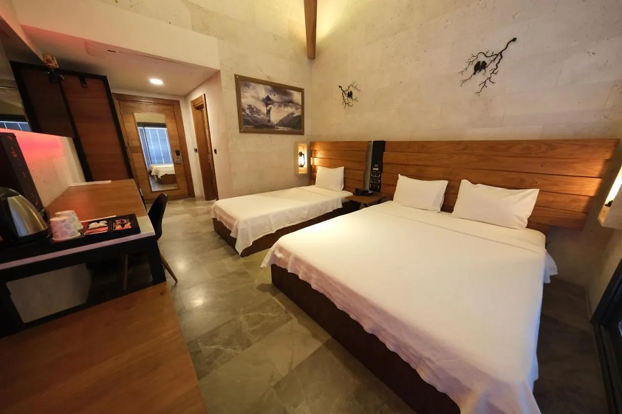 Kosa Otel Çeşme Hotel